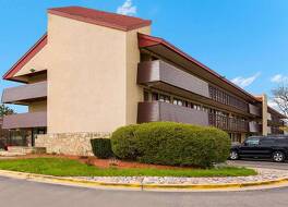 スーパー 8 バイ ウィンダム ディアフィールド/ノースブルック 写真