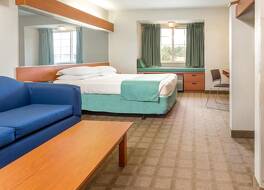 マイクロテル イン バイ ウィンダム ドライ リッジ 写真