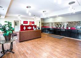 Spark by Hilton Palatine Arlington Heights