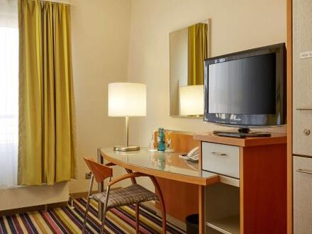 H+ ホテル ケルン ヒュルト 写真