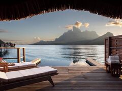 フォーシーズンズ リゾート ボラボラ 写真