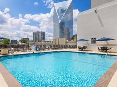 エンバシー スイーツ バイ ヒルトン アトランタ バックヘッド 写真