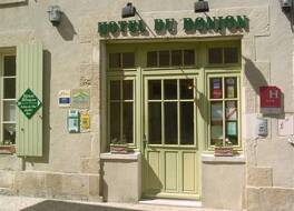 ホテル デュ ドンジョン 写真