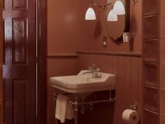 クラフテッド アット パウダーミルズ 写真