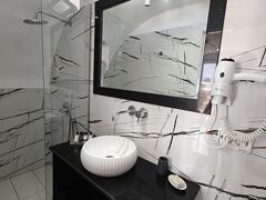 ブラック サンディ ビーチ ホテル 写真