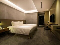 CHECK イン タイペイ ナンジン 写真