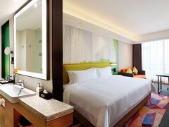 ハンプトン バイ ヒルトン グァンミン シェンヂェン 写真