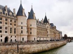 ホテル ド スエズ 写真