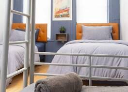 シカゴ パルテノン ホステル 写真