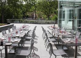 Spark by Hilton Lyon Ouest 写真