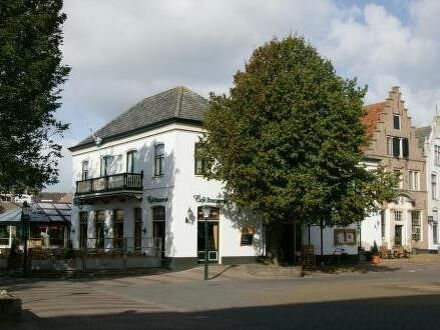 ホテル ドゥ リンデブーム 写真