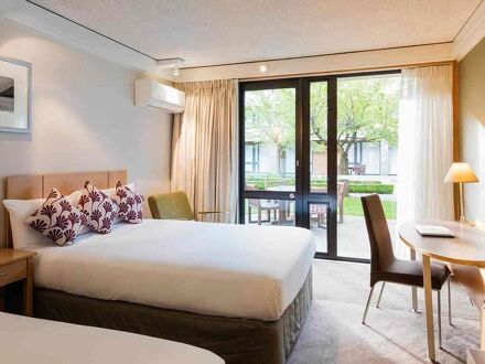 Novotel Queenstown Lakeside 写真