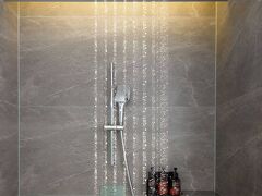 モデル J ホテル ジャカルタ スカルノ ハッタ エアポート 写真