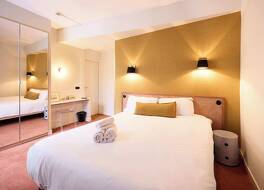 ホテル アンリ 4 写真