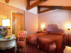 ホテル リアルト 写真