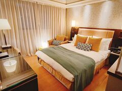 デジャ ブ ホテル 写真