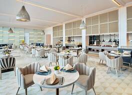 The Mermoon Resort  Hainan Tufu Bay, Tapestry Collection by Hilton 写真