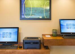 フェアフィールド イン バイ マリオット エヴァンズヴィル イーストマリオット エンポリア 写真