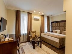 アンバセダー 写真