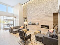 カントリー イン & スイーツ、ラディソン フラッグスタッフ ダウンタウン アリゾナ 写真