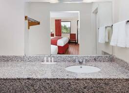 ホテル ボー アデイズ イン バイ ウィンダム チャタヌーガ ダウンタウン 写真