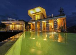 セブン ヘブンズ レジデンス 写真