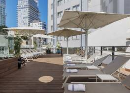 メトロポリタン ホテル 写真