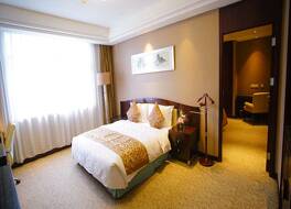 シアン グランド ソルックス インターナショネル 写真