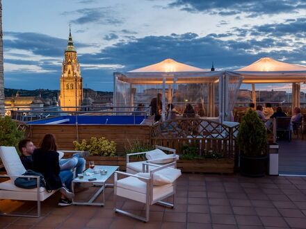 ホテル カルロス V 写真