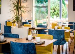 ホテル レストラン ル クロ フルーリ 写真