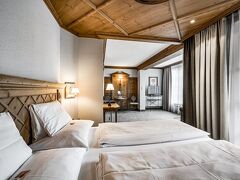 ホテル アルピナ ゼルデン アダルツ オンリー 写真