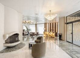 シヴィテル アカリ 写真