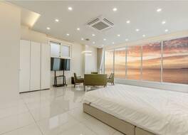 Pohang Jane Poolvilla