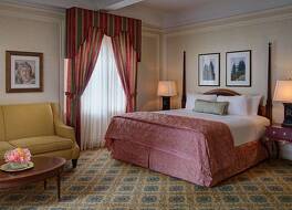 Amway Grand Plaza, Curio Collection by Hilton 写真