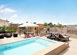 シナ ベルニーニ ブリストル オートグラフ コレクション 写真