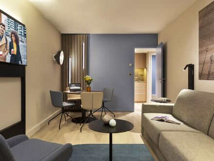 シタディーヌ ラ デファンス パリ 写真