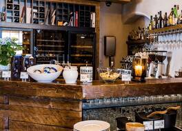 CRU ホテル 写真