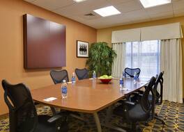 フェアフィールド イン & スイーツ バイ マリオット サウス ベンド アット ノートルダム 写真