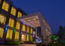 クラブ エメラルド