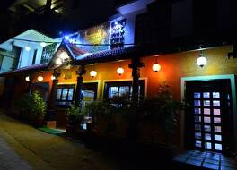 コヴァラム ビーチ ホテル 写真