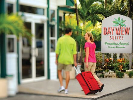 Bay View Suites Paradise Island 写真