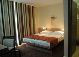 CE Plaza Hotel 写真