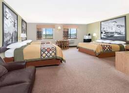 スーパー 8 バイ ウィンダム ウィナー サウス ダコタ 写真