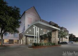 Fairfield Inn & Suites by Marriott Dallas Las Colinas