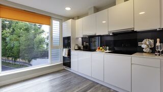 ザ ウエストウッド