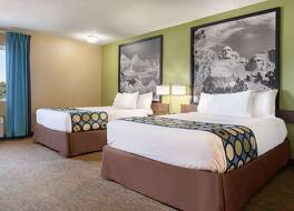 スーパー 8 バイ ウィンダム スー フォールズ 写真