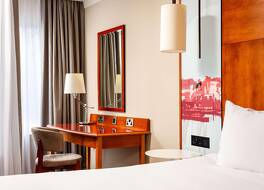 ホランド ハウス ホテル カーディフ バイ サンデー 写真