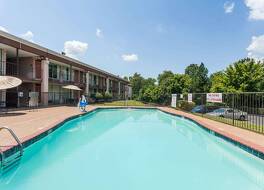 デイズ イン バイ ウィンダム ジャクソン 写真