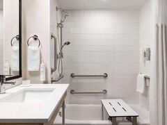 スパーク バイ ヒルトン ナッシュビル アット オプリーランド 写真