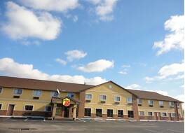 スーパー 8 バイ ウィンダム クローフォーズビル